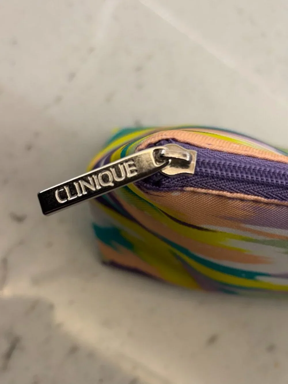 CLINIQUE Abstract Brushstroke Rainbow Makeup Bag Cosmetic Pouch Travel Case